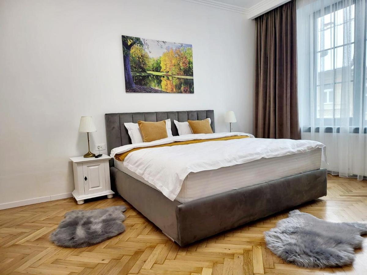Apartamento Sboldtown By Holztreppe Braşov Exterior foto