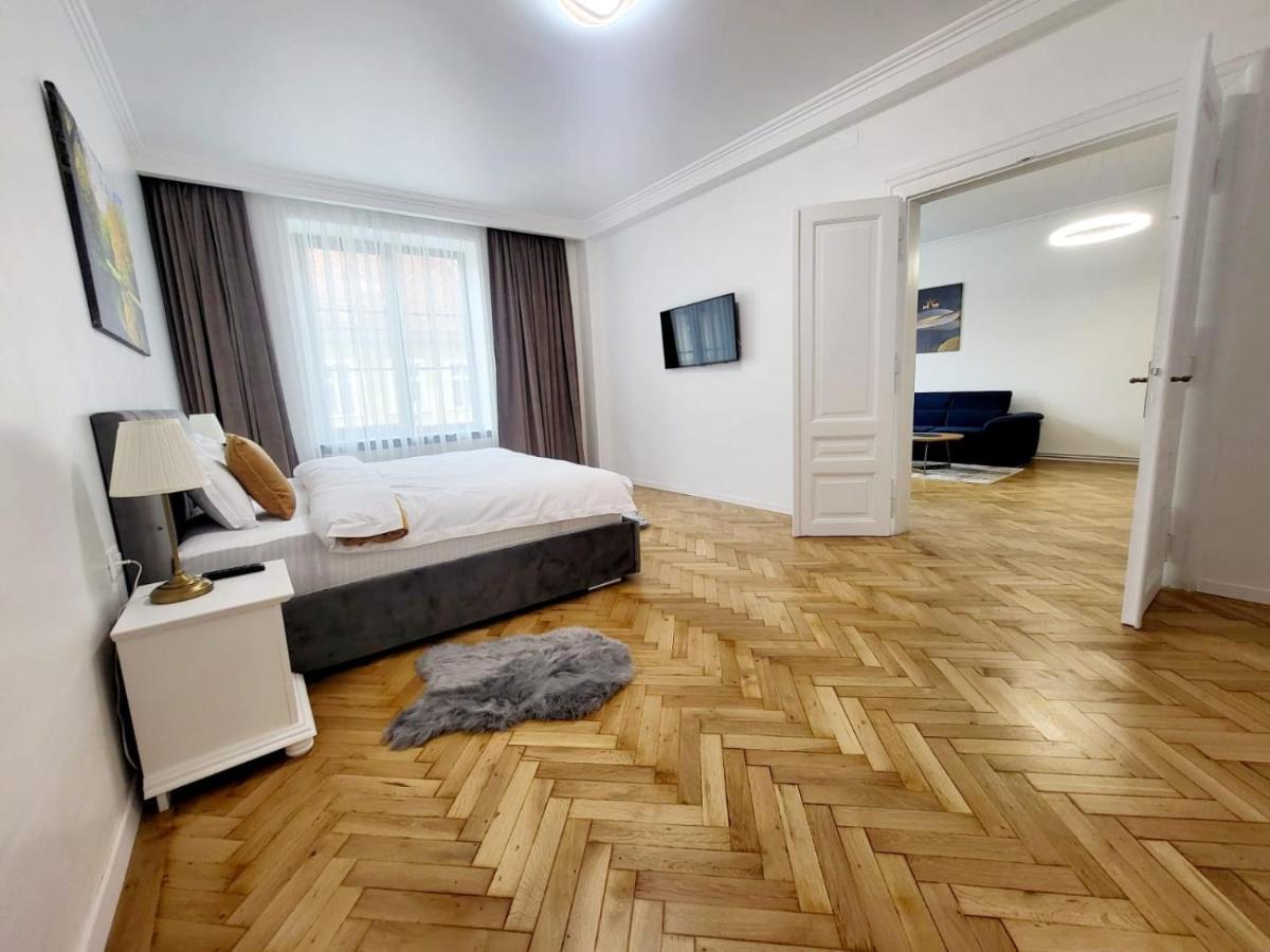 Apartamento Sboldtown By Holztreppe Braşov Exterior foto