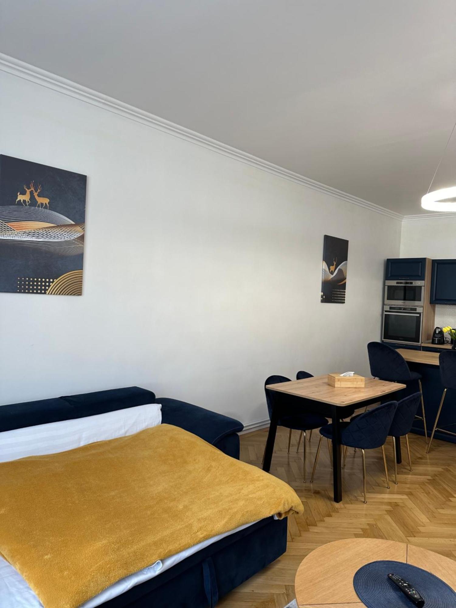Apartamento Sboldtown By Holztreppe Braşov Exterior foto